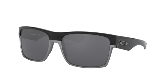 OAKLEY
