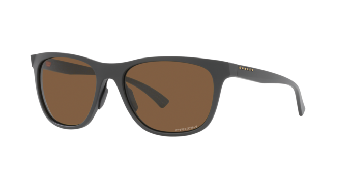 OAKLEY
