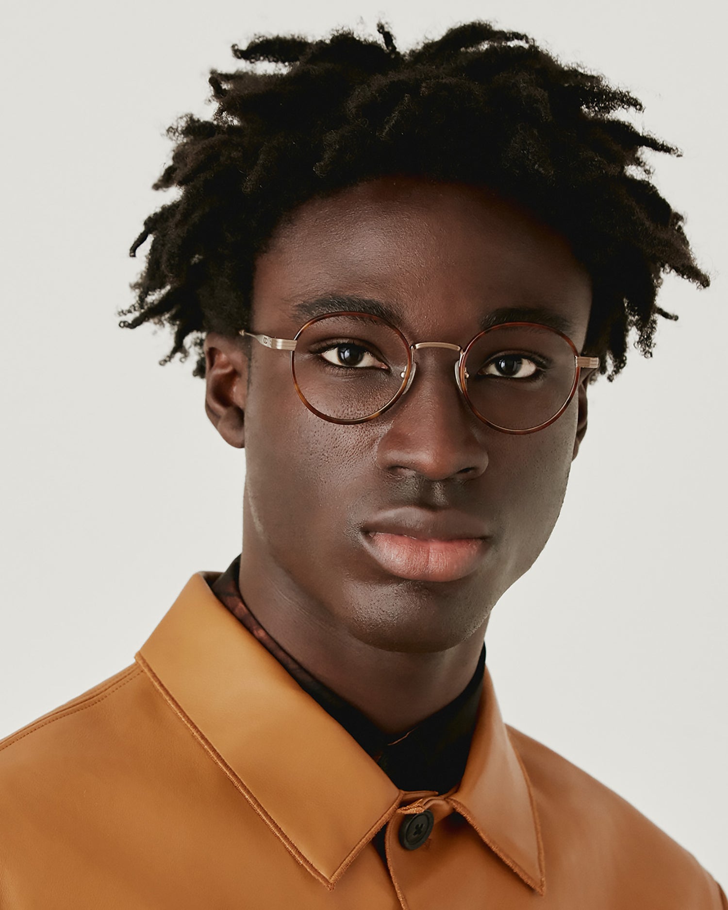GIGISTUDIOS 6782 9 MENDEL