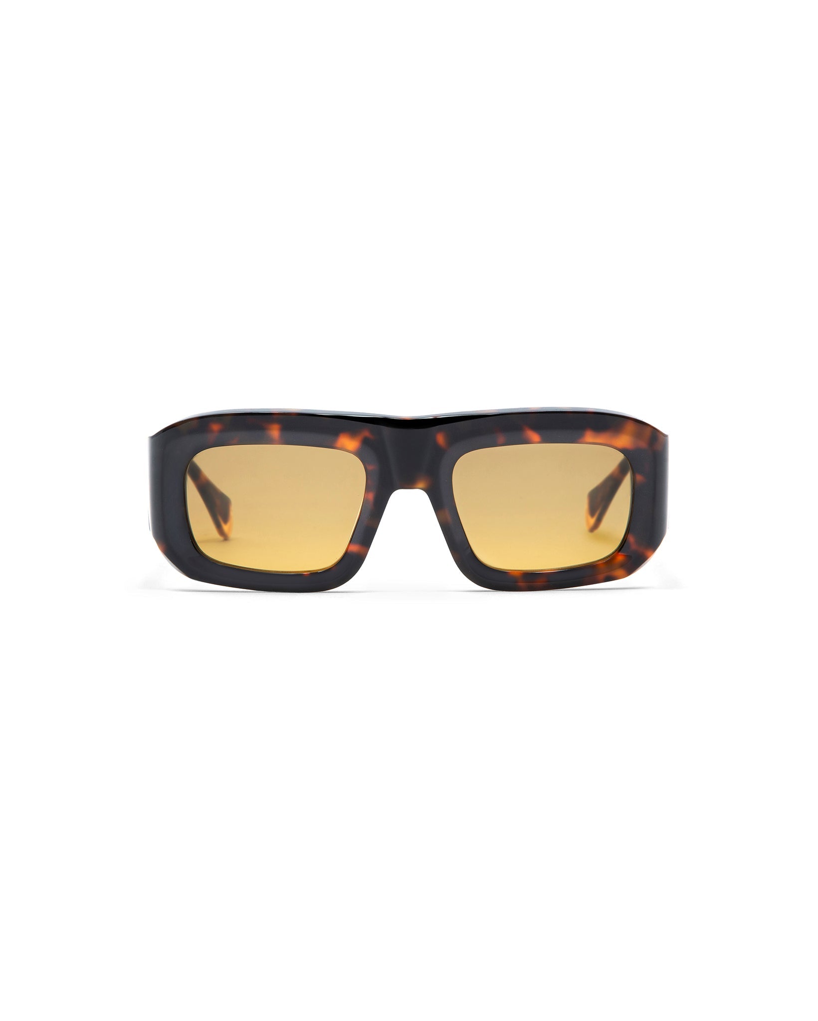 GIGISTUDIOS 6824 2 OMBRA