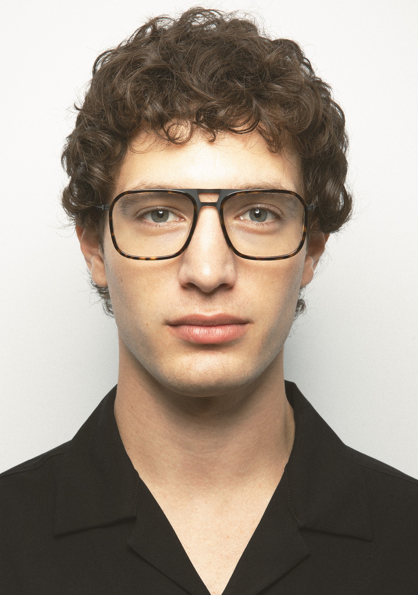 Kaleos Alvarez M Color 3