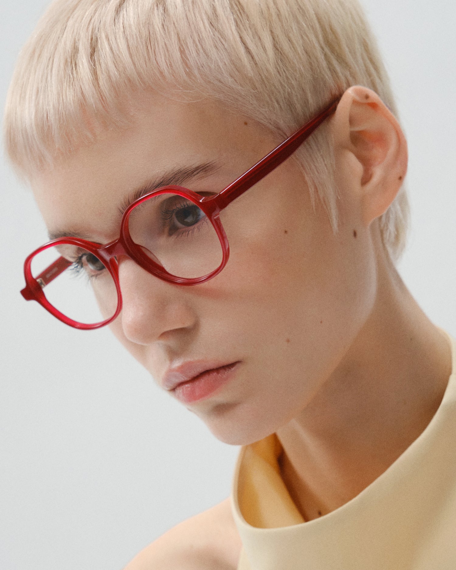 GigiStudios GS9040 82